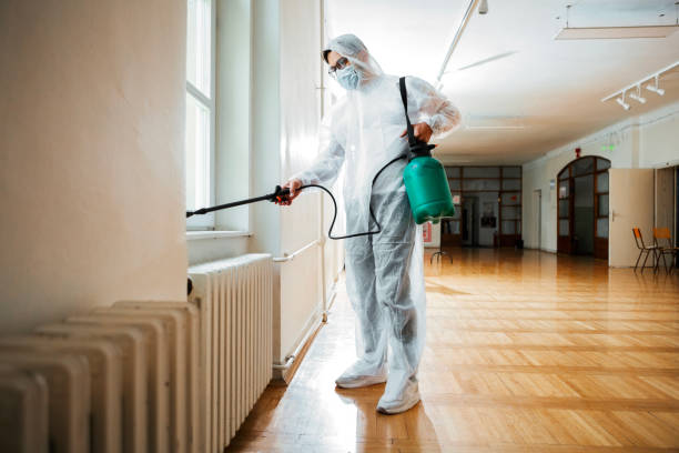 Best Emergency Pest Control  in Glenview, IL